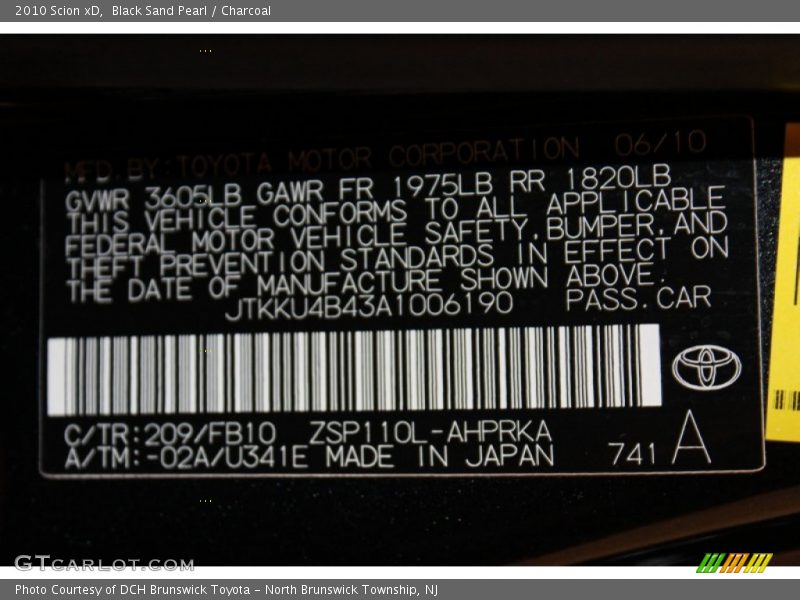 Black Sand Pearl / Charcoal 2010 Scion xD