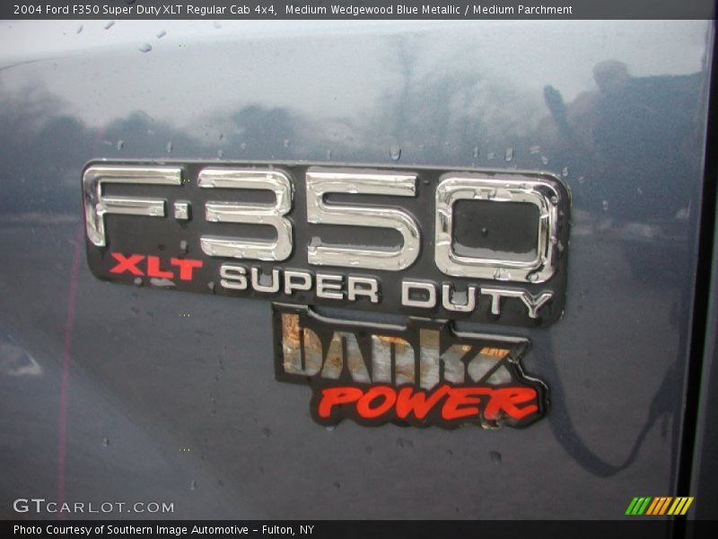 Medium Wedgewood Blue Metallic / Medium Parchment 2004 Ford F350 Super Duty XLT Regular Cab 4x4