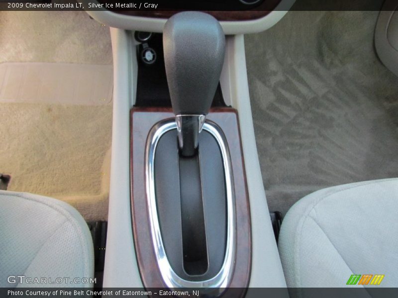 Silver Ice Metallic / Gray 2009 Chevrolet Impala LT
