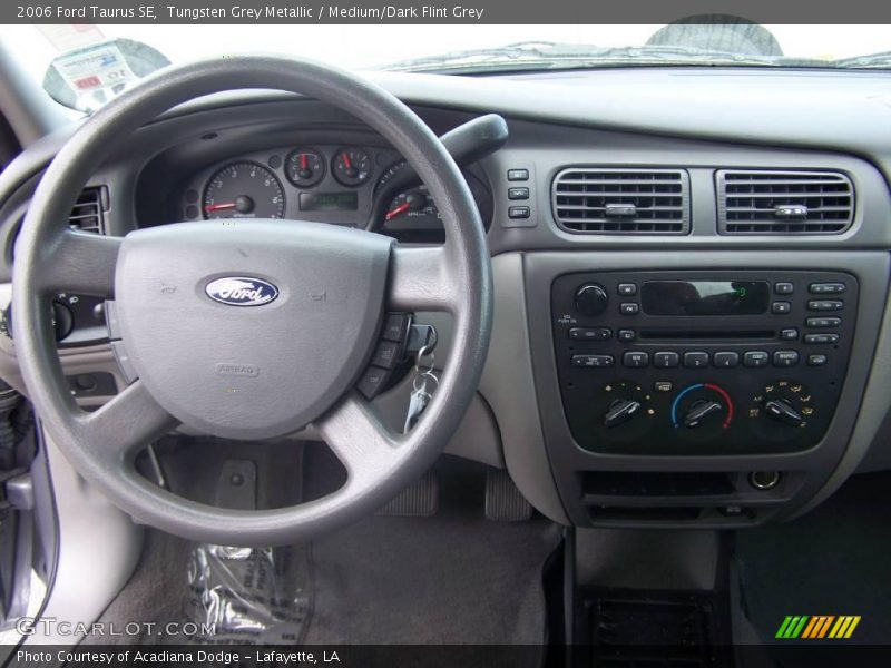 Tungsten Grey Metallic / Medium/Dark Flint Grey 2006 Ford Taurus SE
