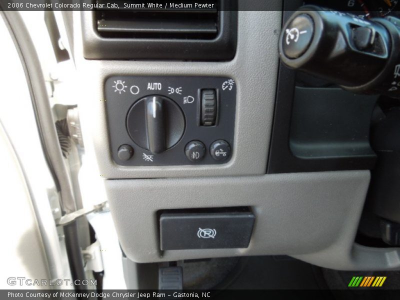 Summit White / Medium Pewter 2006 Chevrolet Colorado Regular Cab