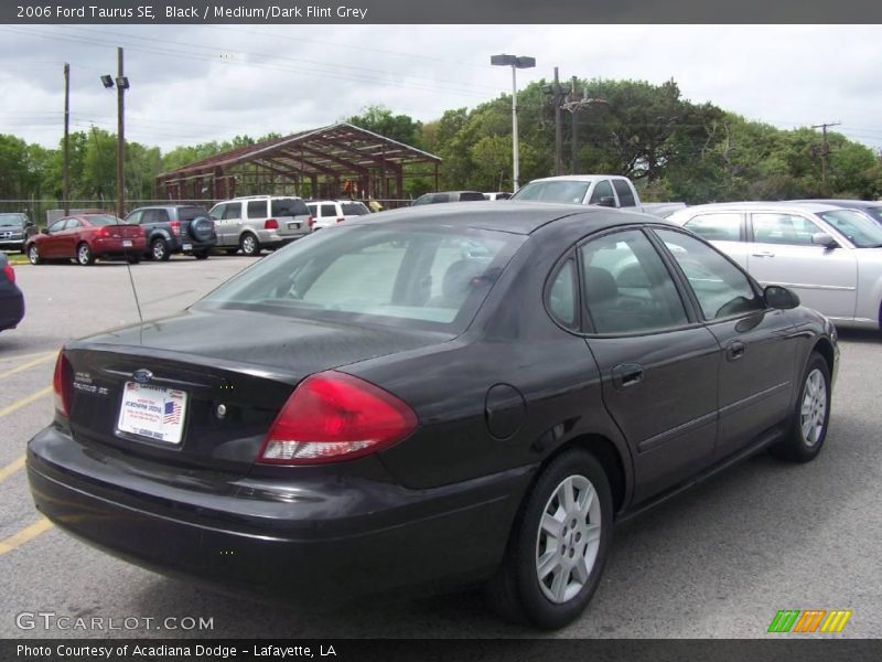 Black / Medium/Dark Flint Grey 2006 Ford Taurus SE