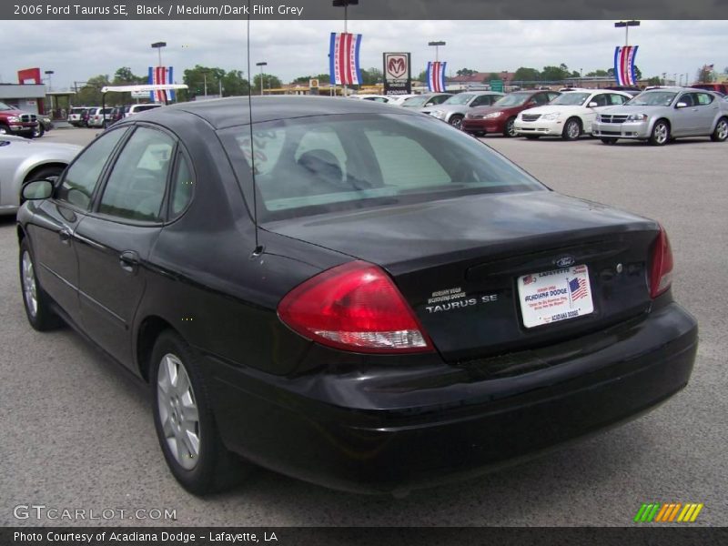 Black / Medium/Dark Flint Grey 2006 Ford Taurus SE