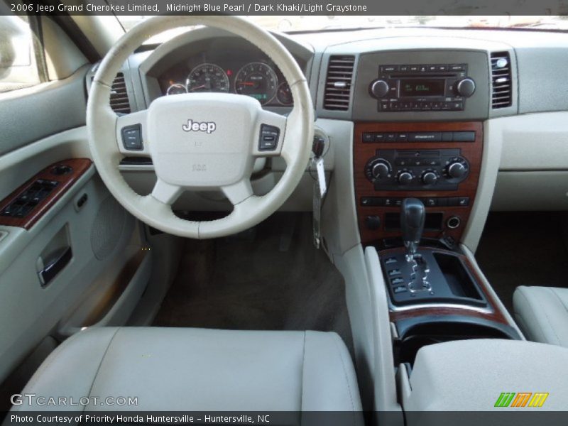 Midnight Blue Pearl / Dark Khaki/Light Graystone 2006 Jeep Grand Cherokee Limited