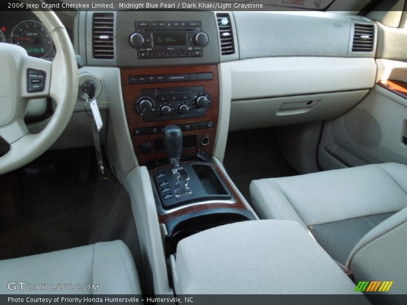 Midnight Blue Pearl / Dark Khaki/Light Graystone 2006 Jeep Grand Cherokee Limited