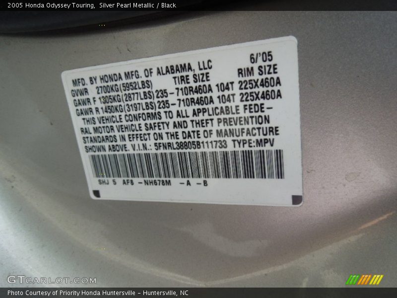 Silver Pearl Metallic / Black 2005 Honda Odyssey Touring