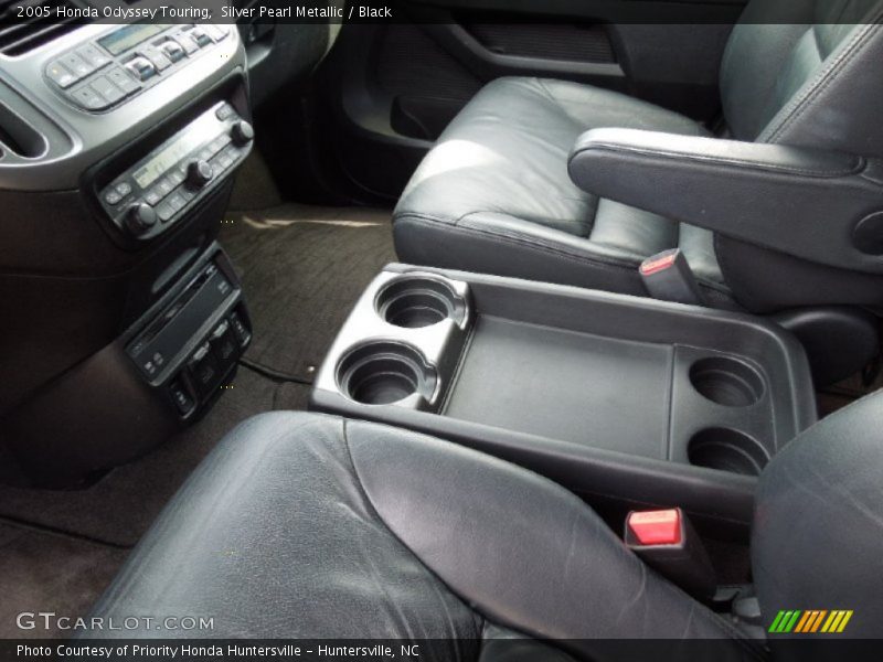 Silver Pearl Metallic / Black 2005 Honda Odyssey Touring