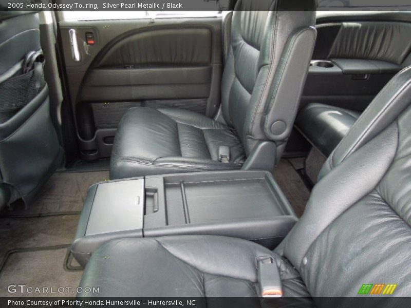 Silver Pearl Metallic / Black 2005 Honda Odyssey Touring