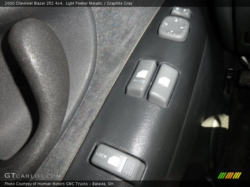 Light Pewter Metallic / Graphite Gray 2000 Chevrolet Blazer ZR2 4x4