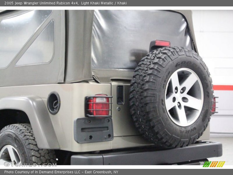 Light Khaki Metallic / Khaki 2005 Jeep Wrangler Unlimited Rubicon 4x4