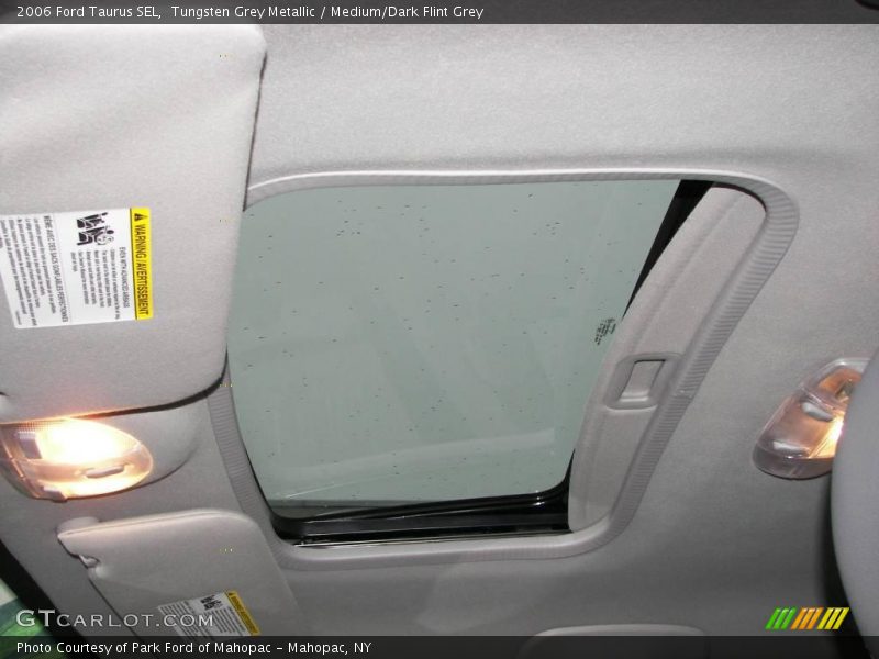 Tungsten Grey Metallic / Medium/Dark Flint Grey 2006 Ford Taurus SEL