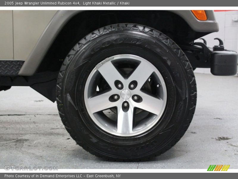 Light Khaki Metallic / Khaki 2005 Jeep Wrangler Unlimited Rubicon 4x4