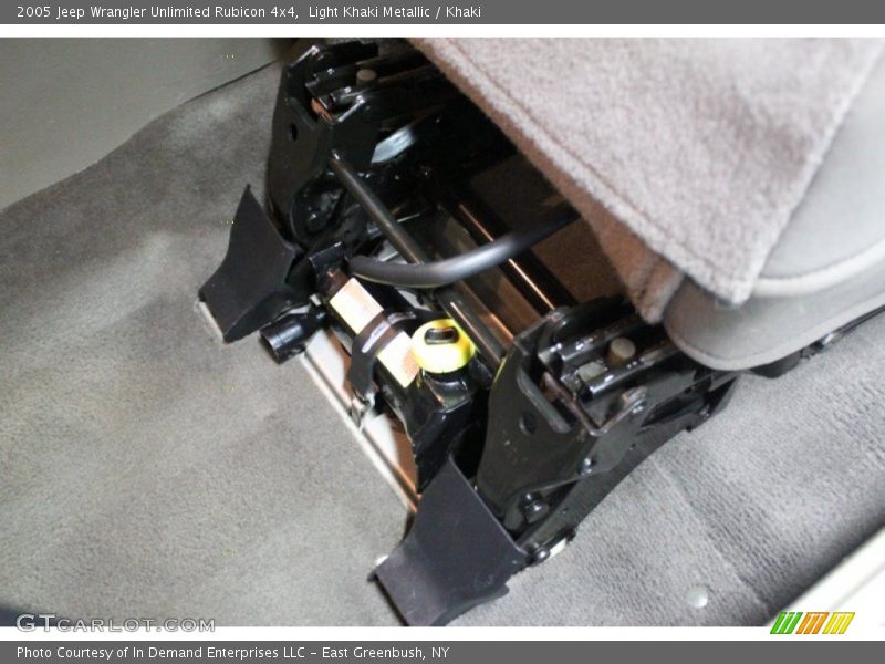 Light Khaki Metallic / Khaki 2005 Jeep Wrangler Unlimited Rubicon 4x4