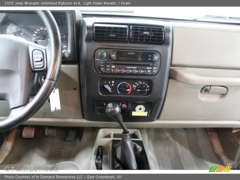 Light Khaki Metallic / Khaki 2005 Jeep Wrangler Unlimited Rubicon 4x4