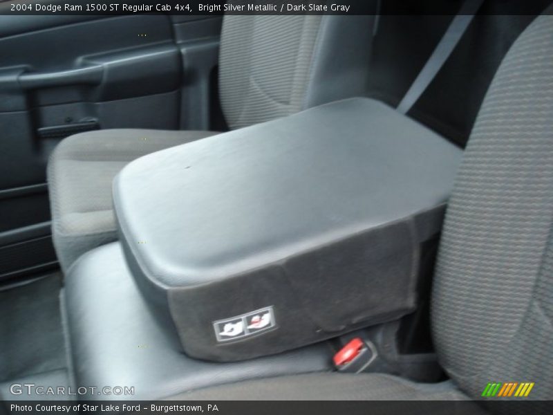 Bright Silver Metallic / Dark Slate Gray 2004 Dodge Ram 1500 ST Regular Cab 4x4