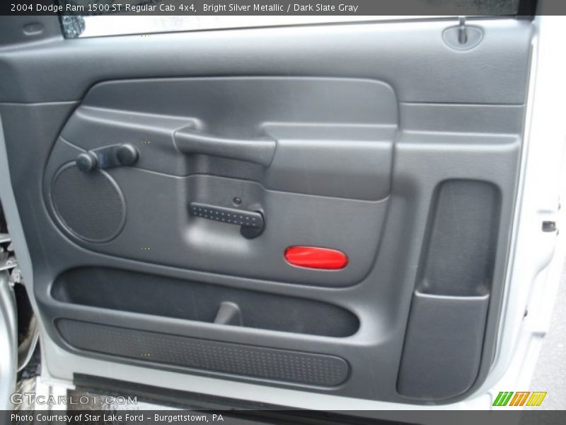 Bright Silver Metallic / Dark Slate Gray 2004 Dodge Ram 1500 ST Regular Cab 4x4