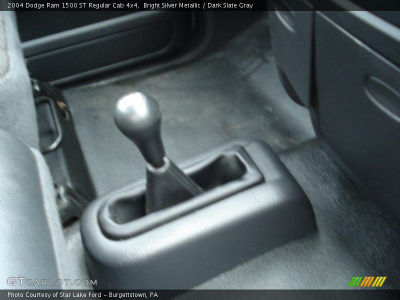 Bright Silver Metallic / Dark Slate Gray 2004 Dodge Ram 1500 ST Regular Cab 4x4