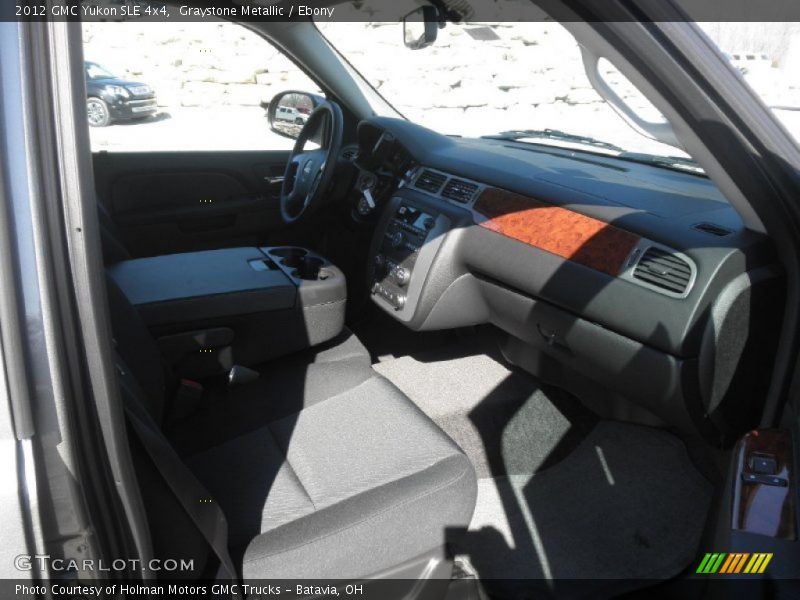 Graystone Metallic / Ebony 2012 GMC Yukon SLE 4x4