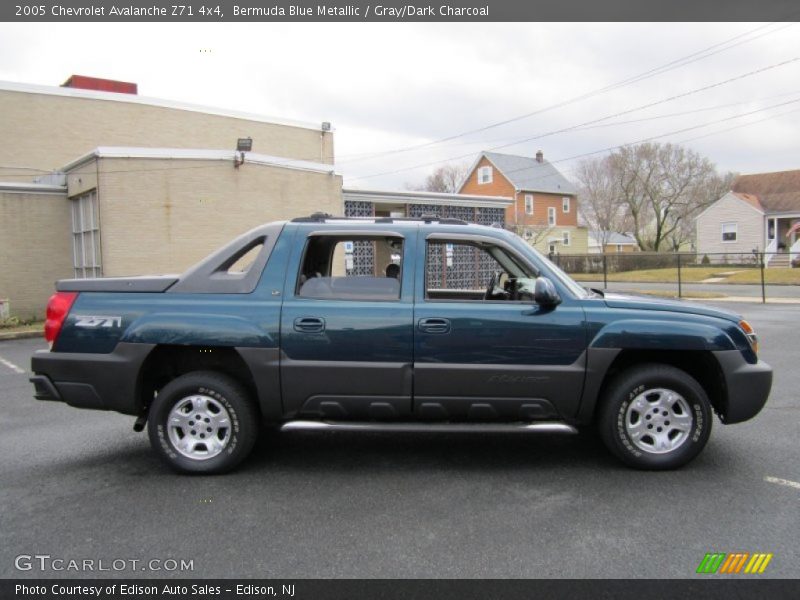 Bermuda Blue Metallic / Gray/Dark Charcoal 2005 Chevrolet Avalanche Z71 4x4
