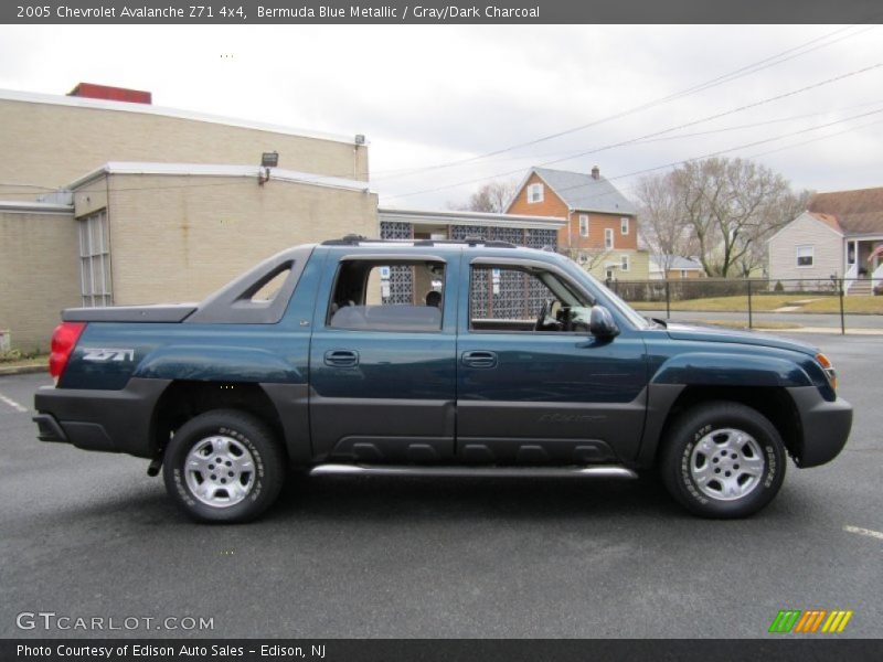 Bermuda Blue Metallic / Gray/Dark Charcoal 2005 Chevrolet Avalanche Z71 4x4