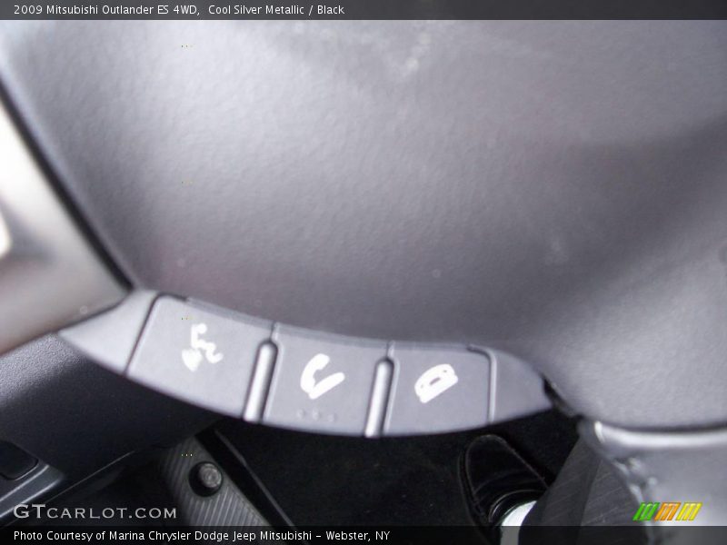 Cool Silver Metallic / Black 2009 Mitsubishi Outlander ES 4WD