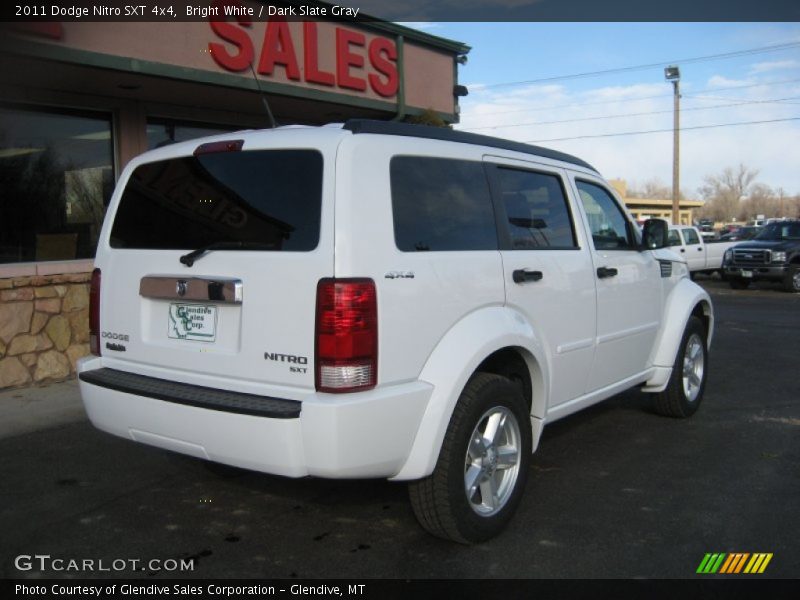 Bright White / Dark Slate Gray 2011 Dodge Nitro SXT 4x4