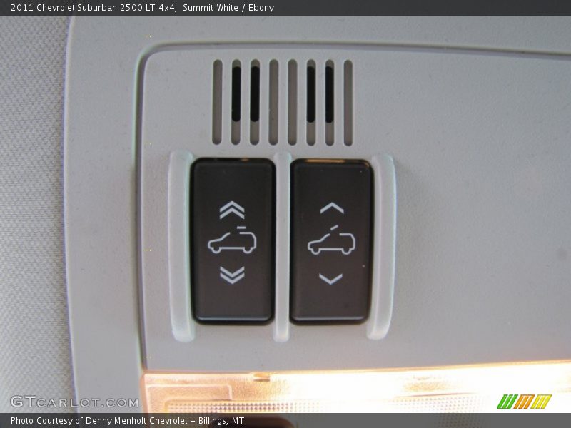 Summit White / Ebony 2011 Chevrolet Suburban 2500 LT 4x4