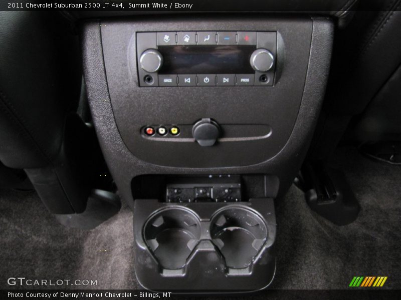 Summit White / Ebony 2011 Chevrolet Suburban 2500 LT 4x4