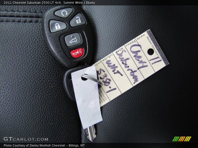 Summit White / Ebony 2011 Chevrolet Suburban 2500 LT 4x4