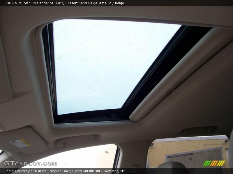 Desert Sand Beige Metallic / Beige 2009 Mitsubishi Outlander SE 4WD