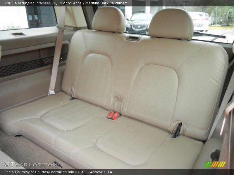 Oxford White / Medium Dark Parchment 2005 Mercury Mountaineer V6