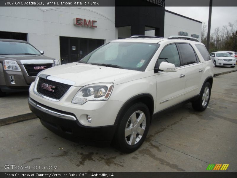 White Diamond Metallic / Brick 2007 GMC Acadia SLT