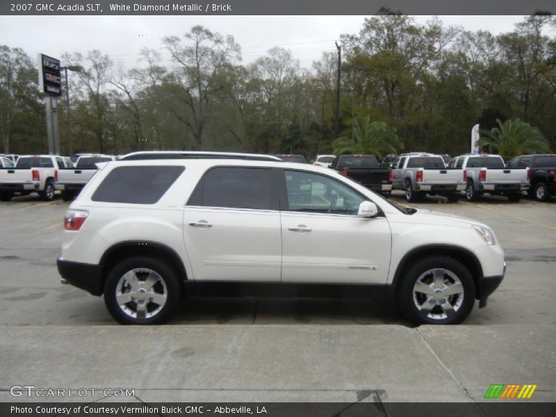 White Diamond Metallic / Brick 2007 GMC Acadia SLT