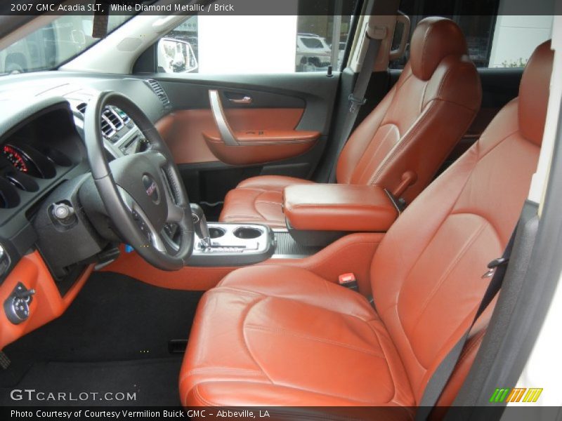 White Diamond Metallic / Brick 2007 GMC Acadia SLT
