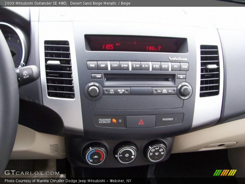 Desert Sand Beige Metallic / Beige 2009 Mitsubishi Outlander SE 4WD