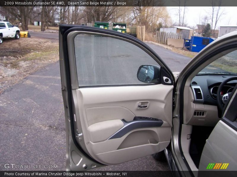 Desert Sand Beige Metallic / Beige 2009 Mitsubishi Outlander SE 4WD
