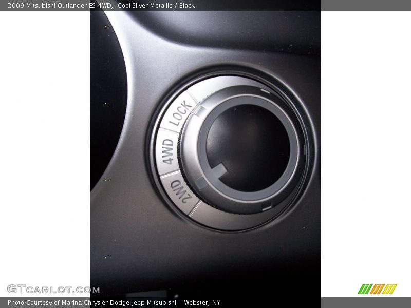 Cool Silver Metallic / Black 2009 Mitsubishi Outlander ES 4WD