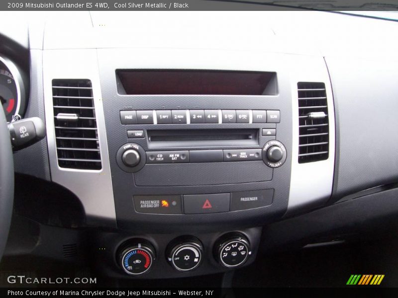Cool Silver Metallic / Black 2009 Mitsubishi Outlander ES 4WD