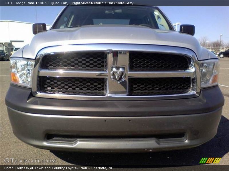 Bright Silver Metallic / Dark Slate Gray 2010 Dodge Ram 1500 ST Quad Cab
