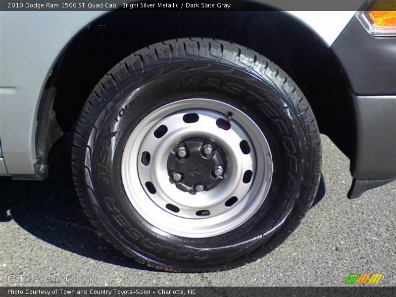 Bright Silver Metallic / Dark Slate Gray 2010 Dodge Ram 1500 ST Quad Cab