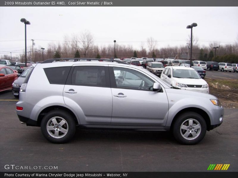 Cool Silver Metallic / Black 2009 Mitsubishi Outlander ES 4WD