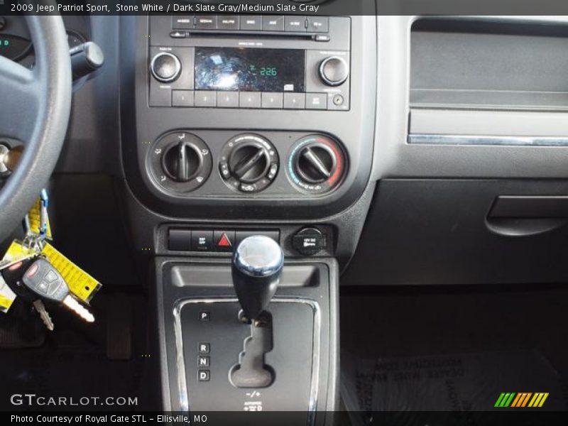 Stone White / Dark Slate Gray/Medium Slate Gray 2009 Jeep Patriot Sport