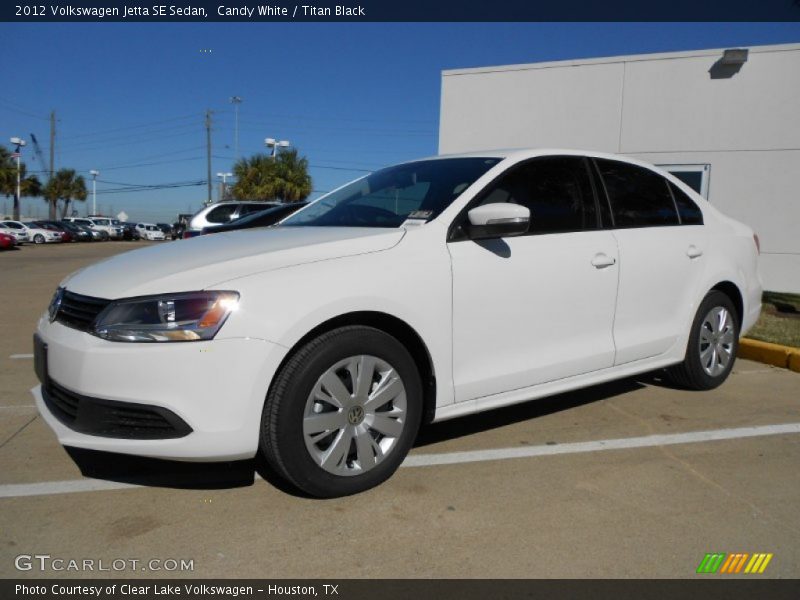 Candy White / Titan Black 2012 Volkswagen Jetta SE Sedan