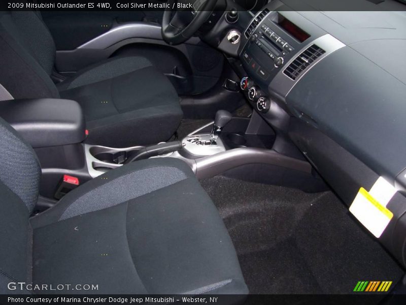 Cool Silver Metallic / Black 2009 Mitsubishi Outlander ES 4WD