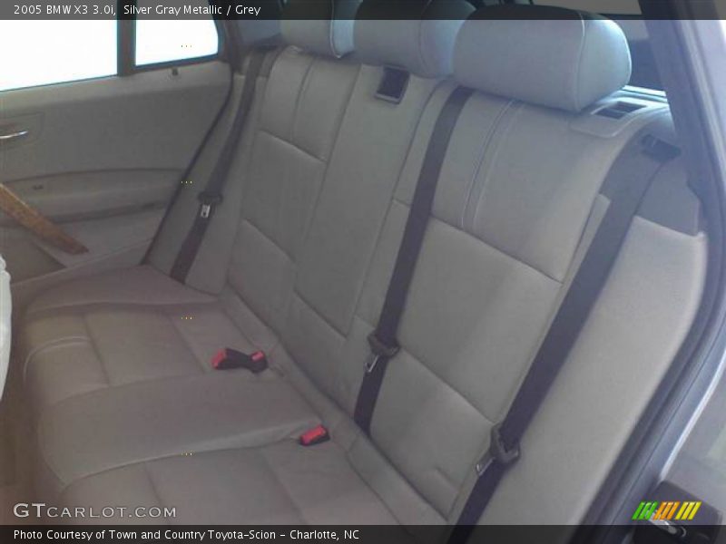 Silver Gray Metallic / Grey 2005 BMW X3 3.0i