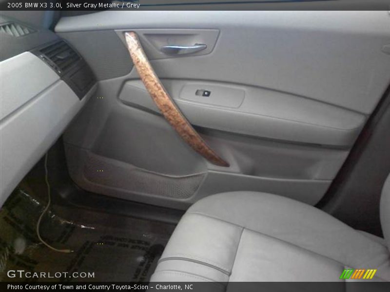 Silver Gray Metallic / Grey 2005 BMW X3 3.0i
