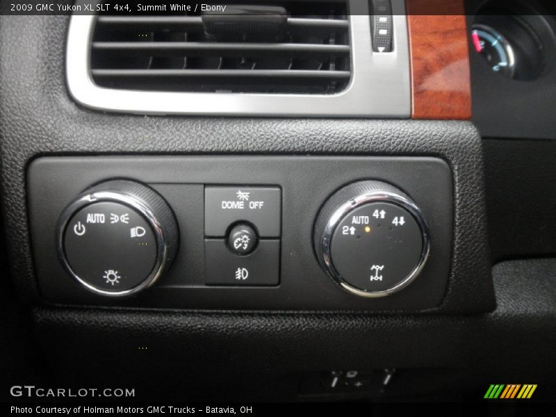 Summit White / Ebony 2009 GMC Yukon XL SLT 4x4