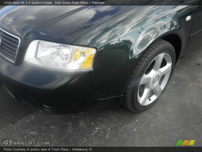 Irish Green Pearl Effect / Platinum 2003 Audi A6 3.0 quattro Sedan