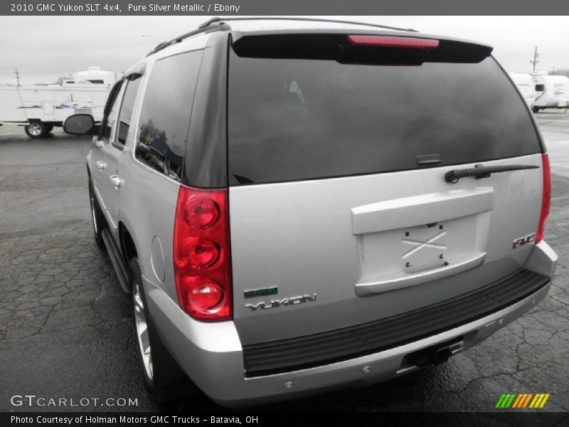 Pure Silver Metallic / Ebony 2010 GMC Yukon SLT 4x4