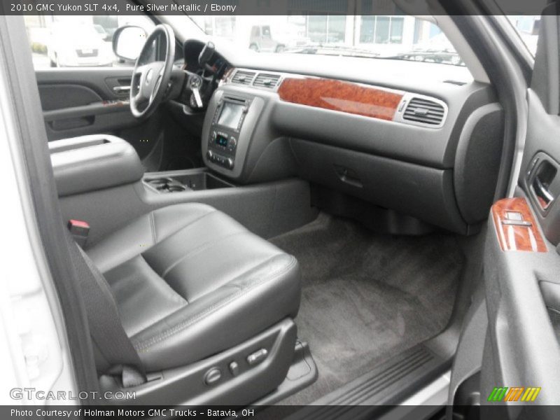 Pure Silver Metallic / Ebony 2010 GMC Yukon SLT 4x4